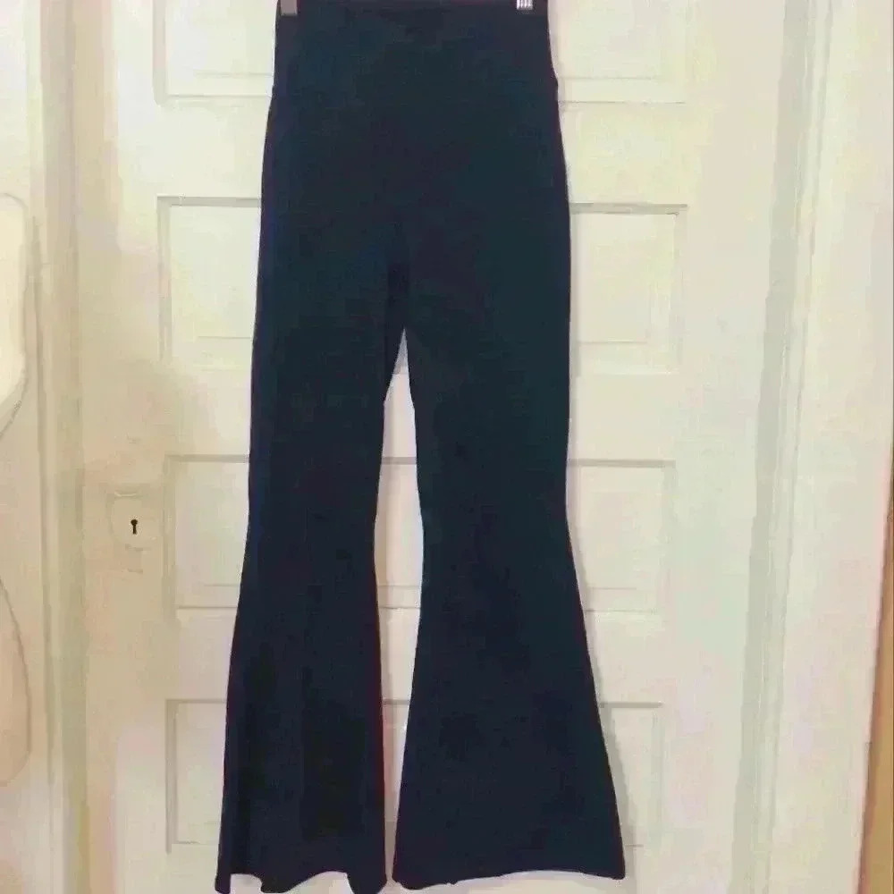 Flare leg yoga pants